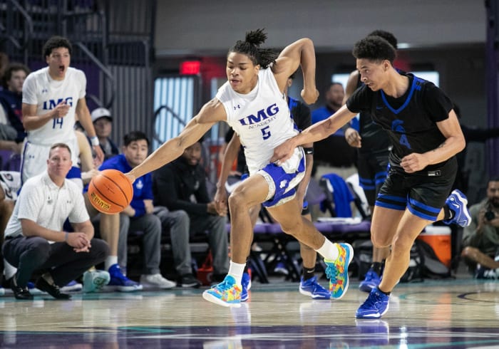 IMG Academy's Darius Acuff Jr. dribbles up the court in a win against Richmond Heights (Ohio) on Dec. 20, 2023.